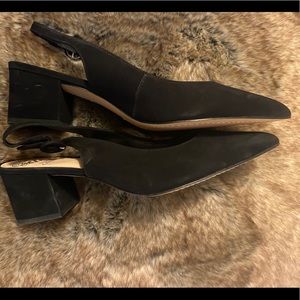 Brand new DV black dressy low heels